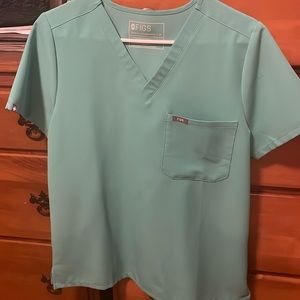 Figs surgical green Catarina top